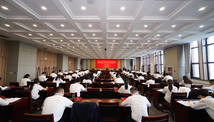 我校年轻干部、关键岗位干部深入贯彻中央八项规定精神学习教育培训班暨2025年党务干部业务能力提升培训班在满洲里市委党校举办